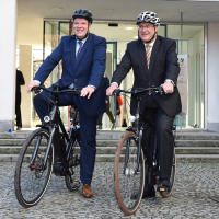 Der Landkreis München bekommt seinen ersten Radschnellweg.